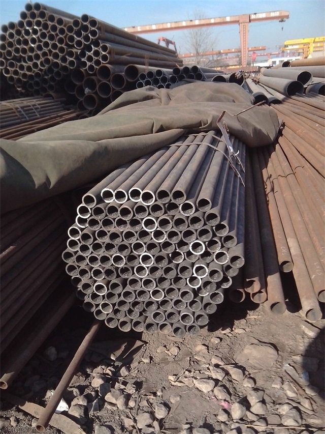 鸡西小口径无缝钢管