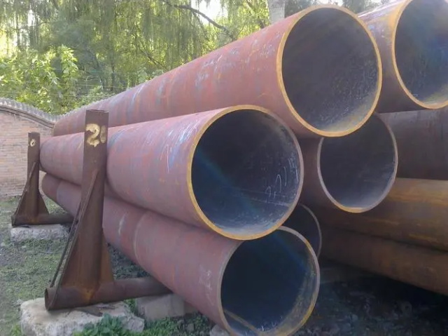 鸡西大口径厚壁无缝钢管