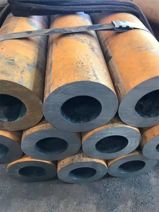 鸡西20号厚壁无缝钢管