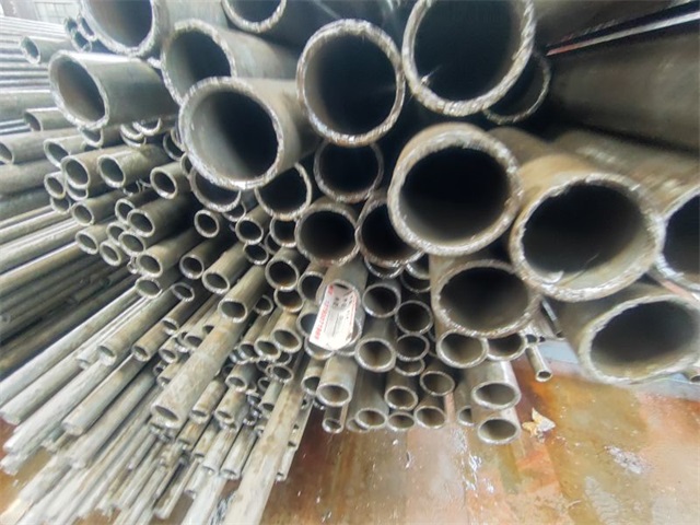 鸡西大口径精密无缝钢管