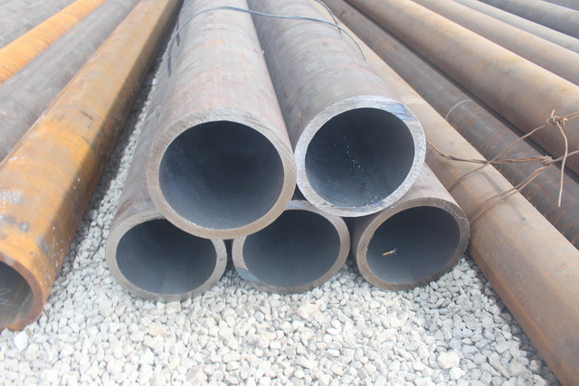 鸡西大口径壁厚无缝钢管