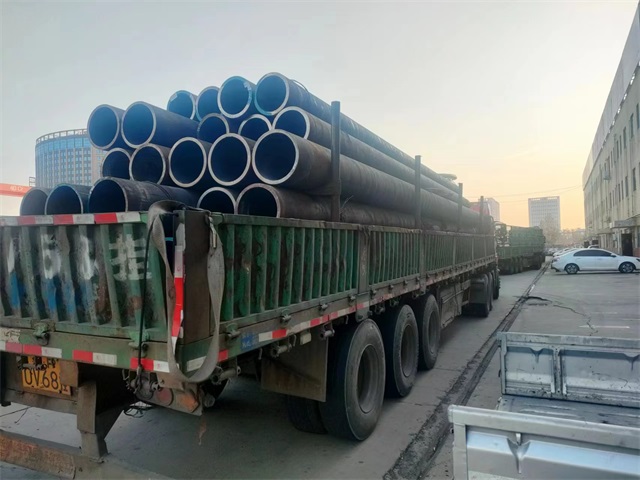 鸡西45#结构无缝钢管