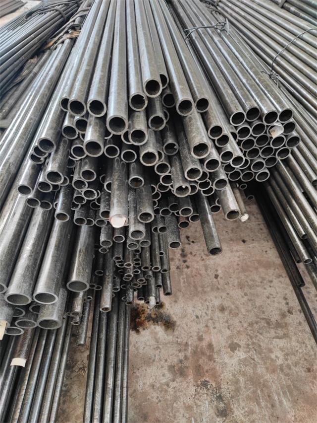 鸡西精密光亮无缝钢管厂