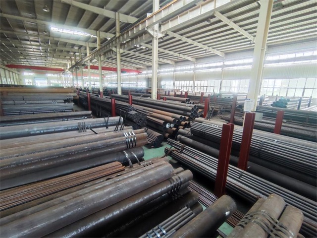 鸡西15CrMoG高压锅炉用无缝钢管